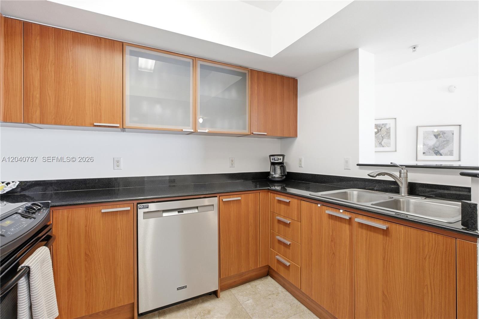 16699 Collins Avenue 1804 Property Photo 4