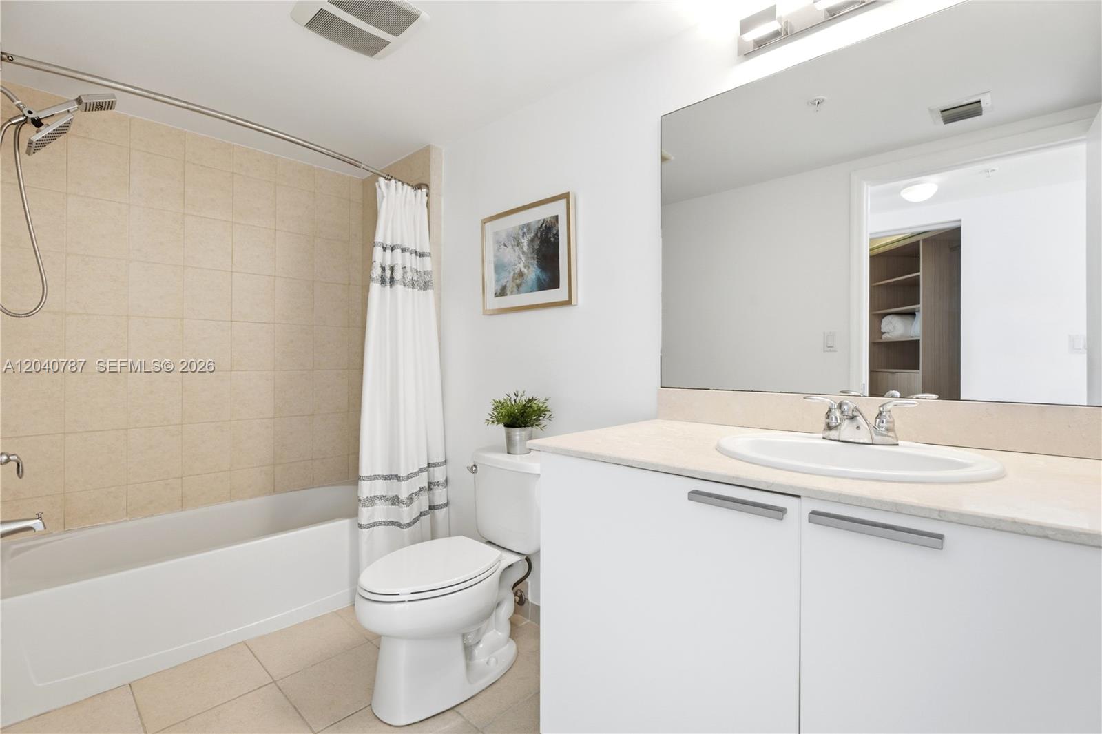 16699 Collins Avenue 1804 Property Photo 12