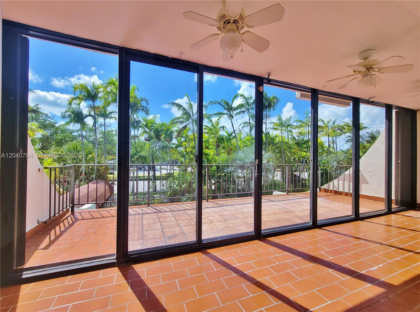 77 Crandon Boulevard 2b Property Photo 24