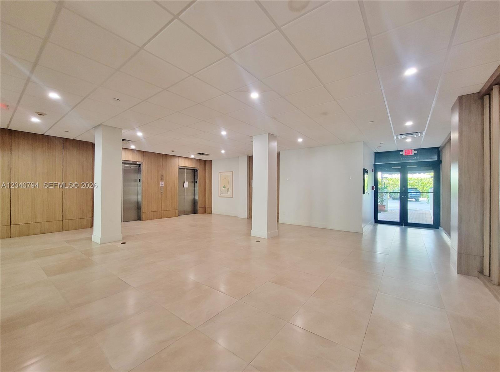 77 Crandon Boulevard 2b Property Photo 34