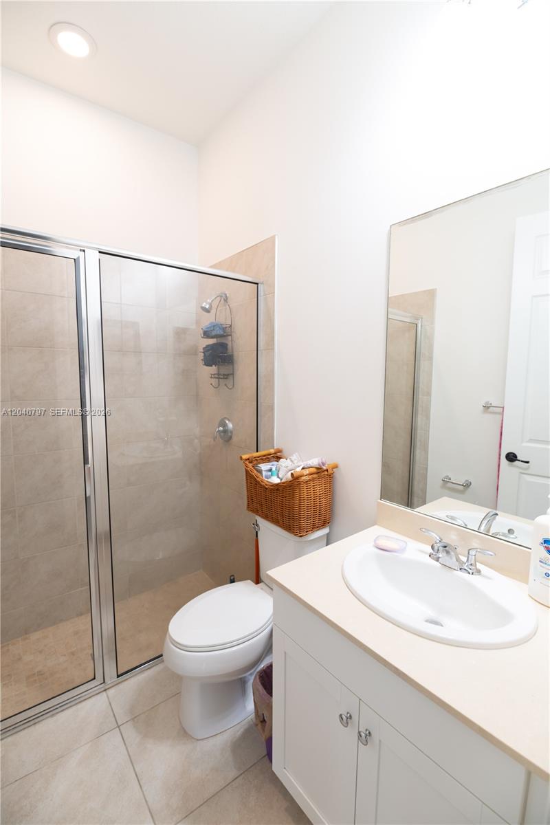 4742 Corrado Avenue Property Photo 20