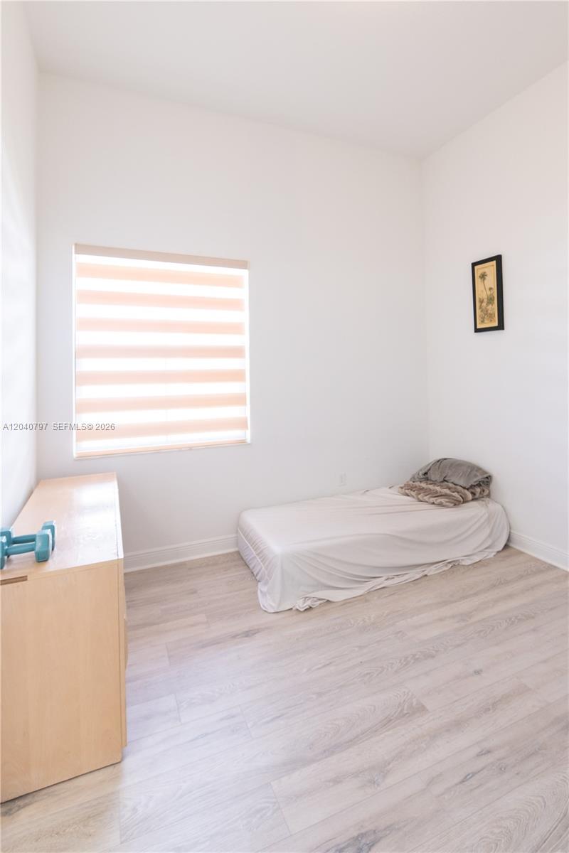 4742 Corrado Avenue Property Photo 24