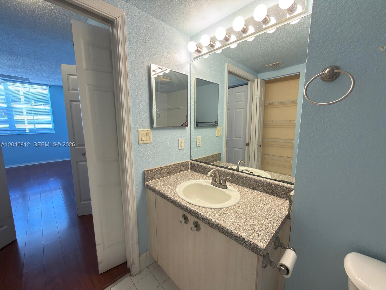 1801 N Flagler Drive 634 Property Photo 36