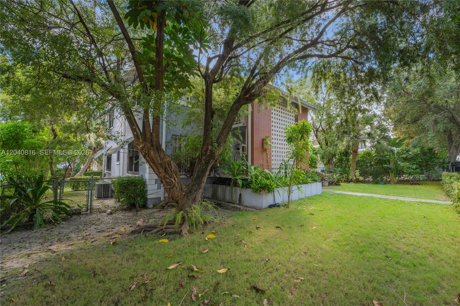 405 Sw 11th Avenue Property Photo 27