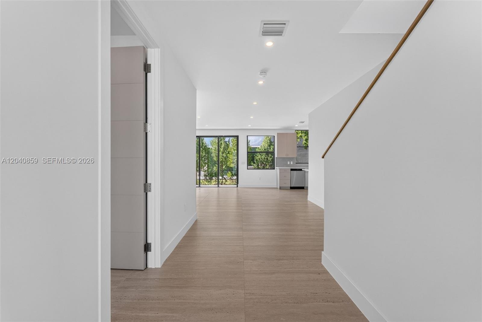 2240 Sw 13th Street Property Photo 5