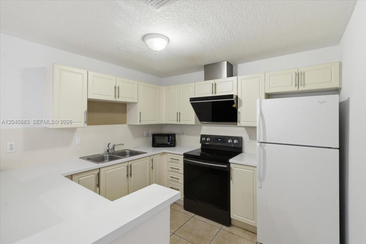 7245 Nw 173rd Drive 2505 Property Photo 13