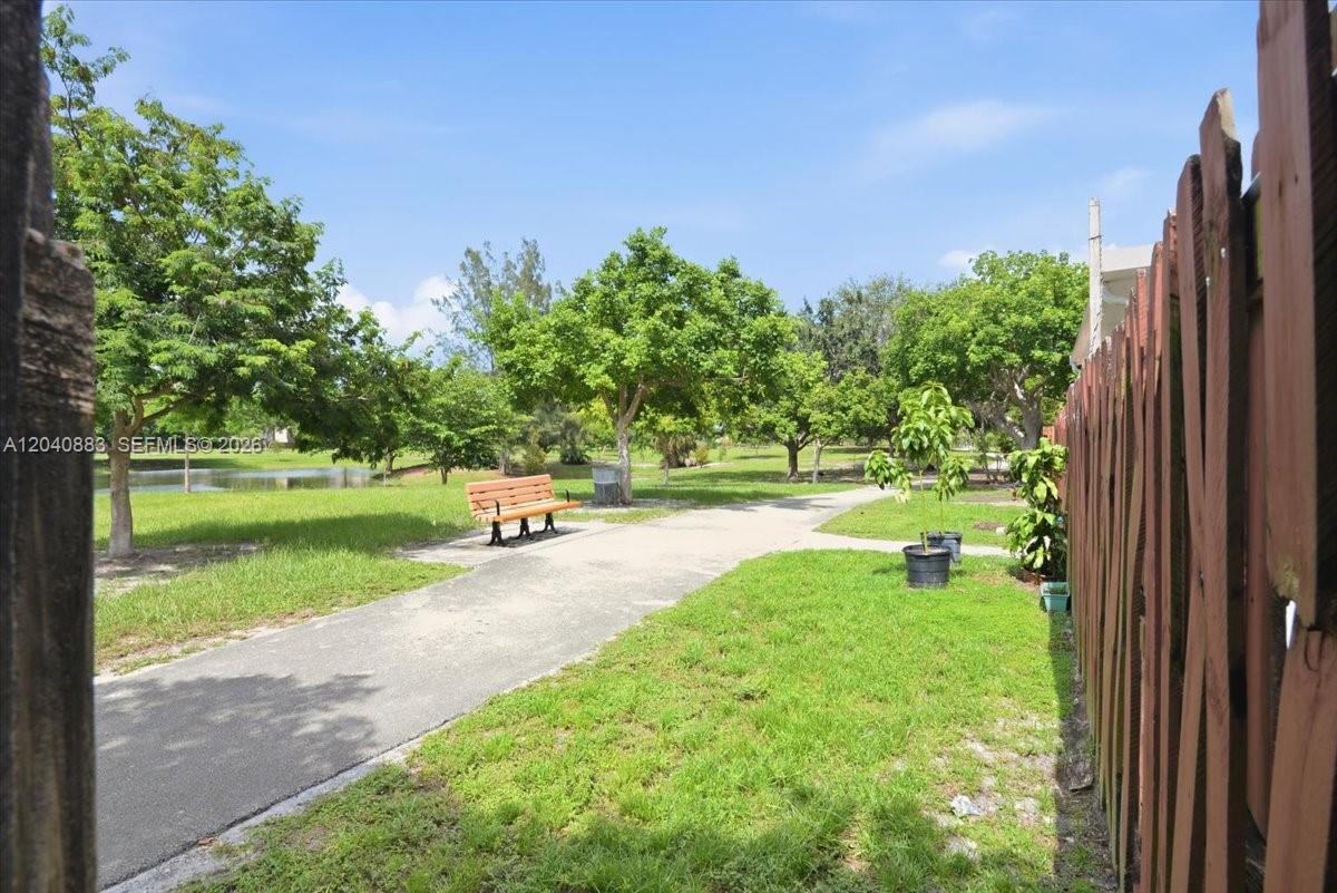 7245 Nw 173rd Drive 2505 Property Photo 34
