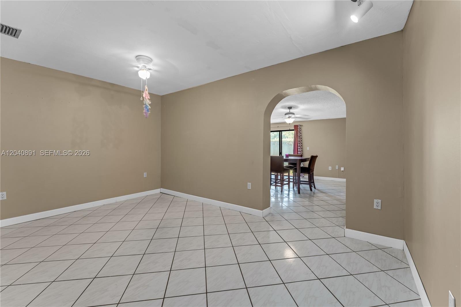 6860 Sw 18th Street Property Photo 6