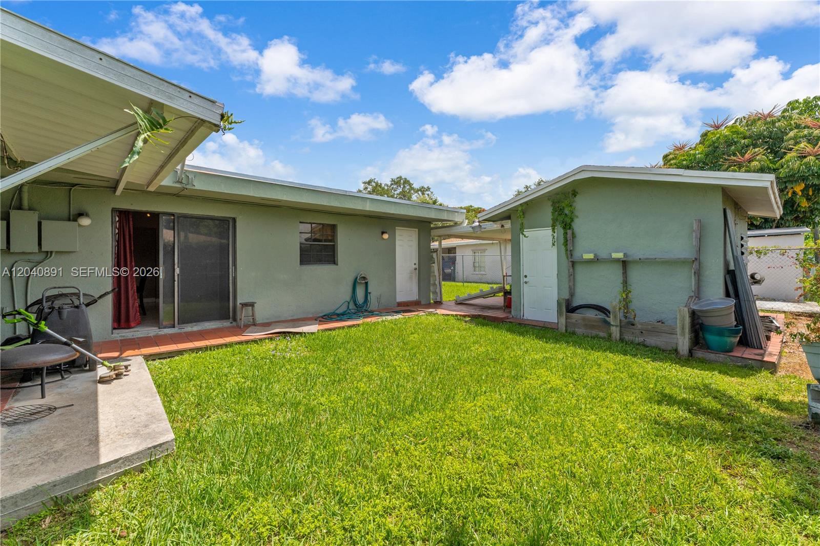 6860 Sw 18th Street Property Photo 26