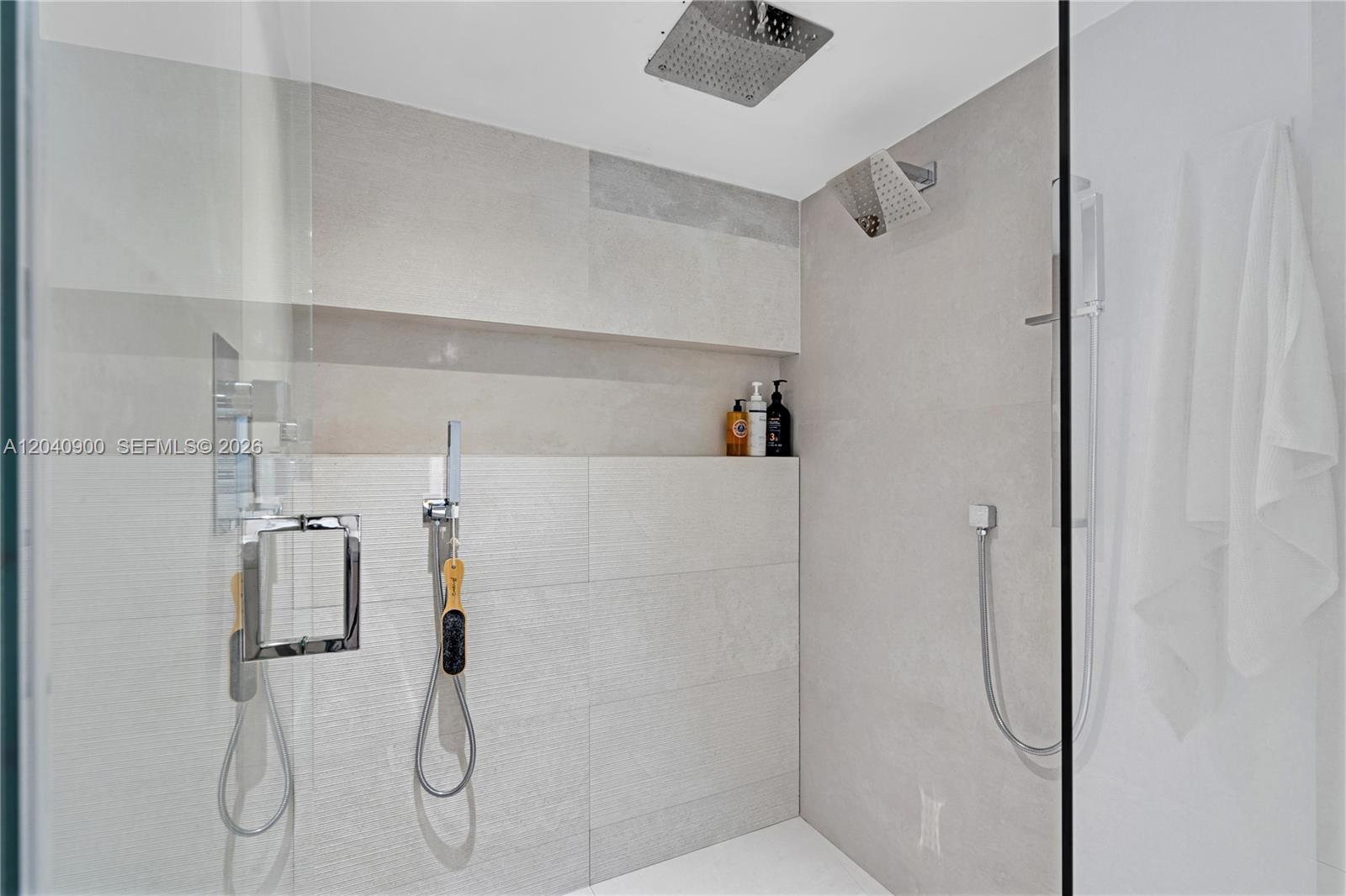 201 Crandon Boulevard 530 Property Photo 18