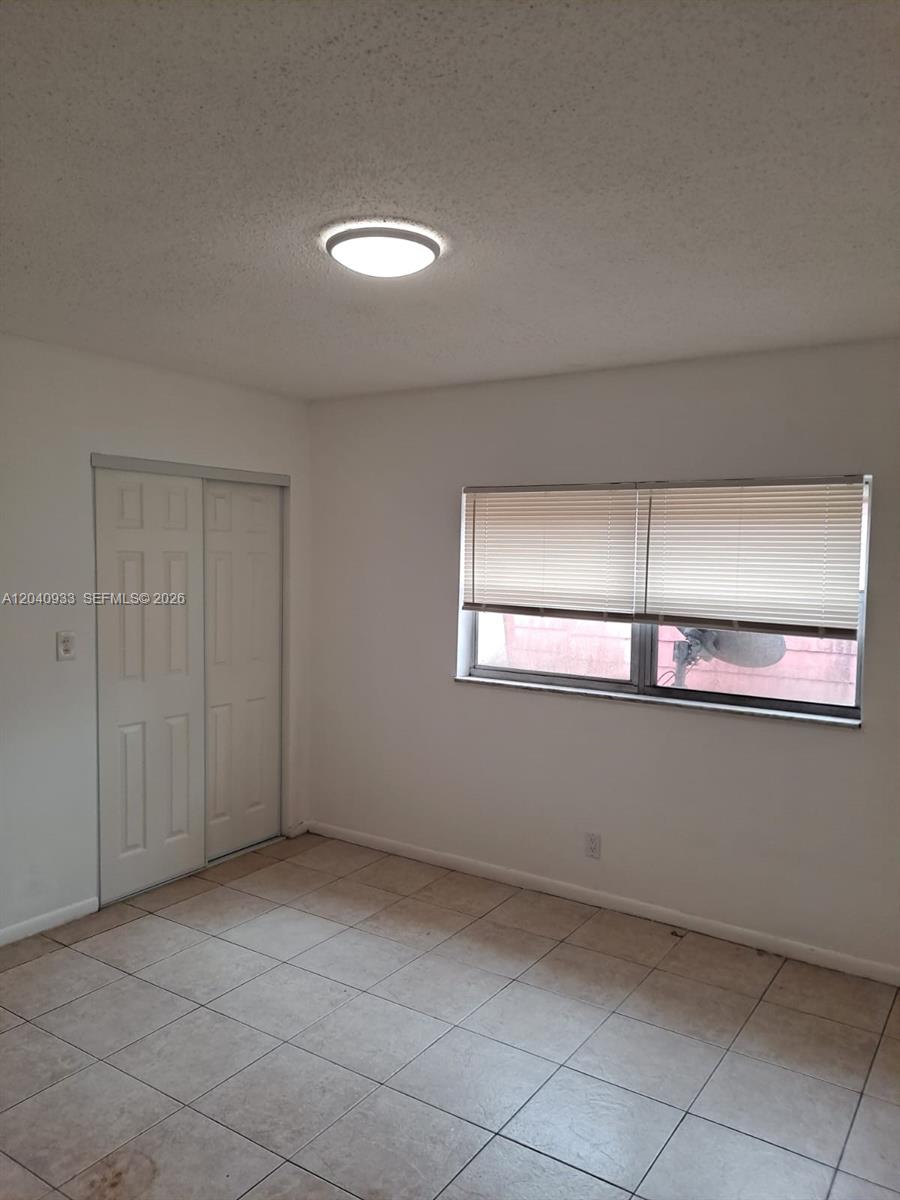 2560 Nw 52nd Avenue C18 Property Photo 7
