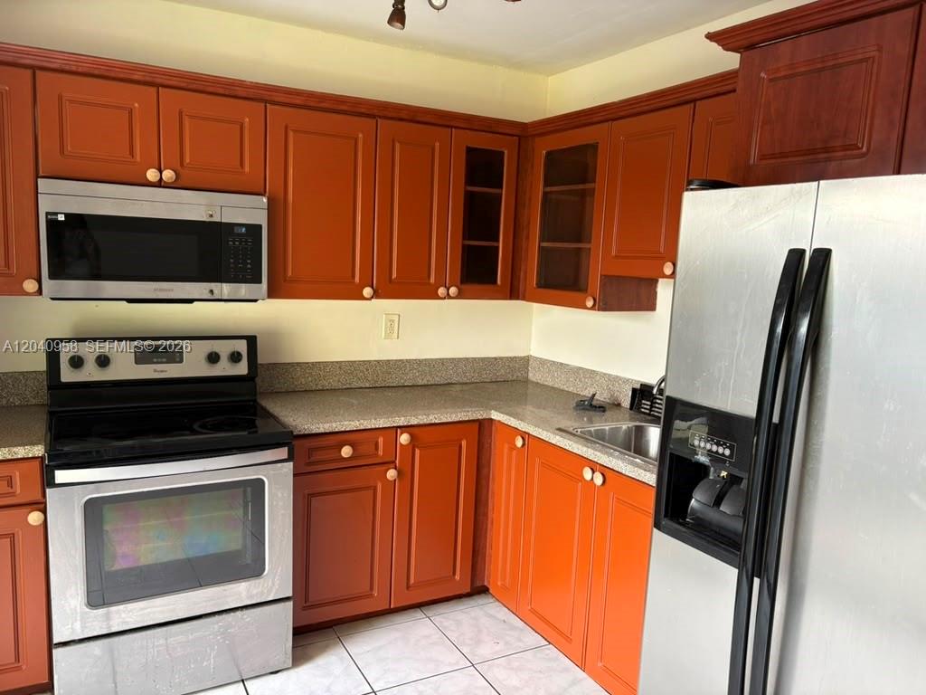 5411 Sw 38th Court F Property Photo 2