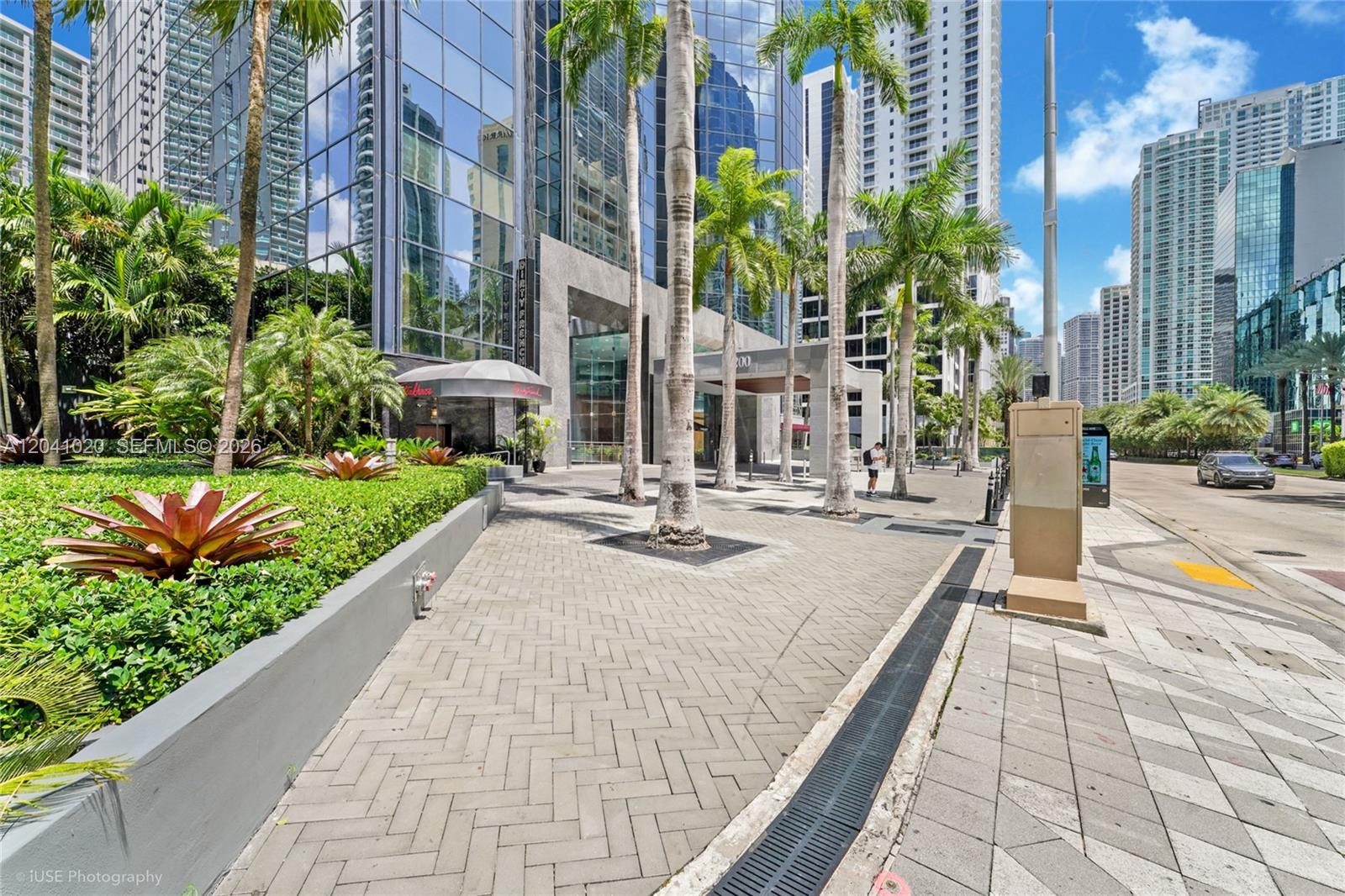 1200 Brickell Avenue 1270-a-d Property Photo 3