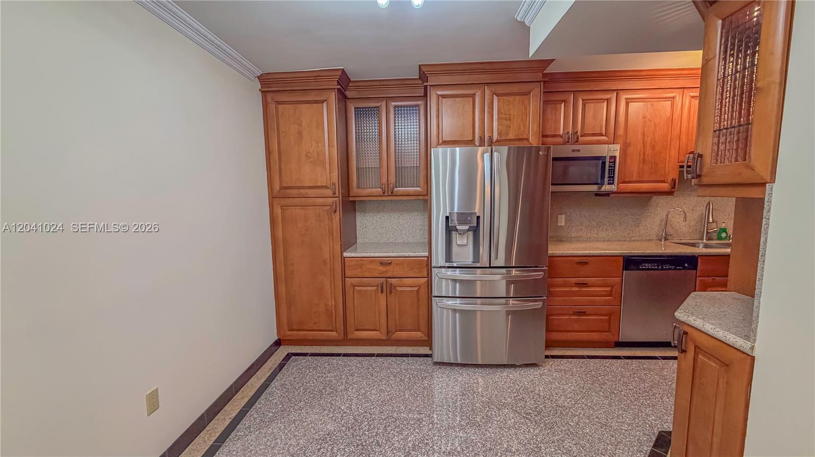 9801 Collins Avenue 3u Property Photo 9