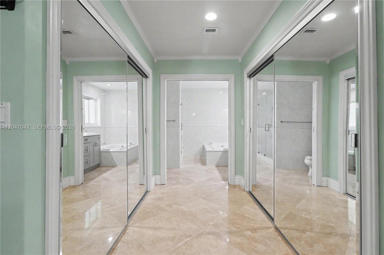 15144 Sw 72nd Court Property Photo 18