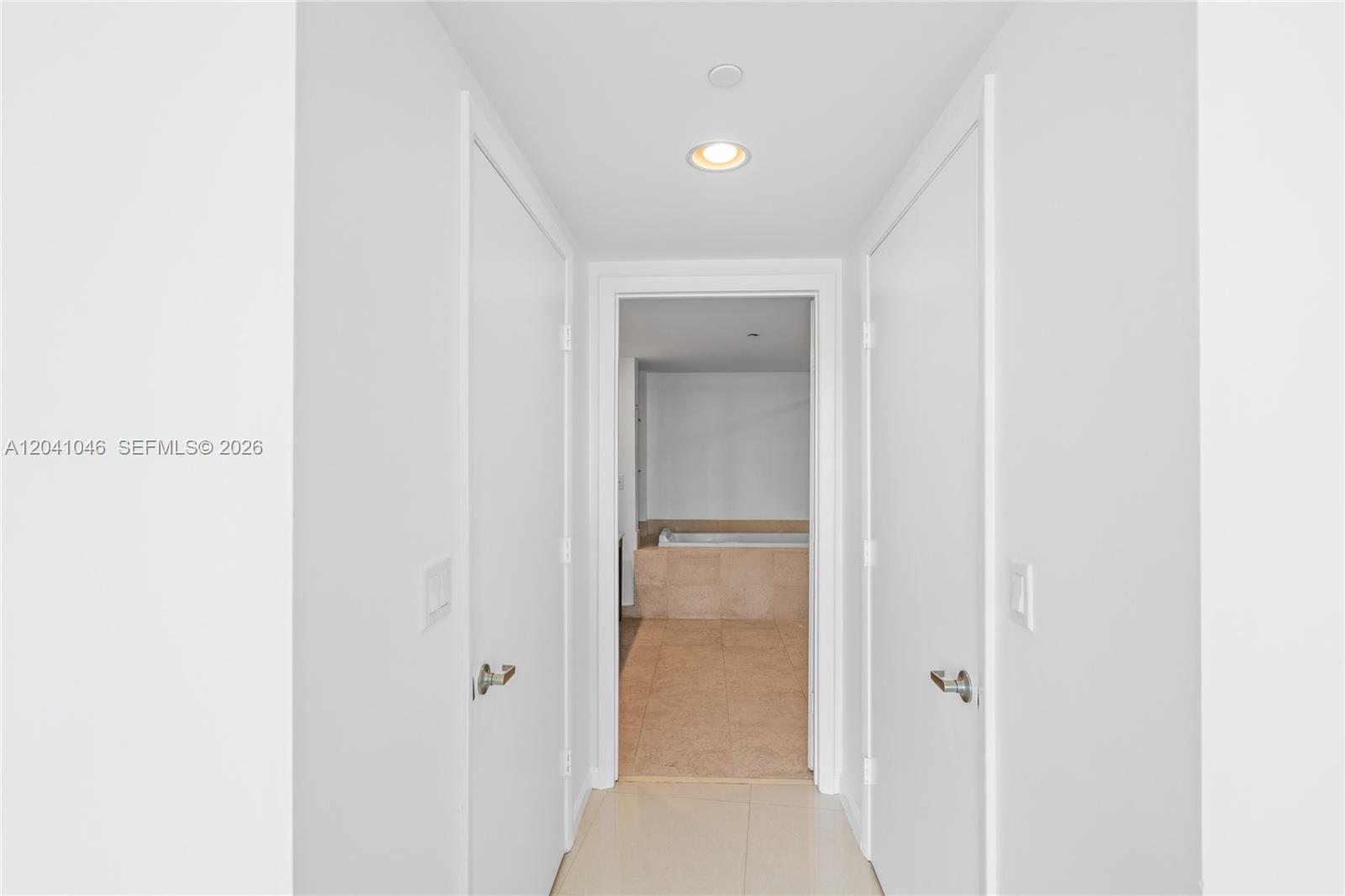 495 Brickell Avenue Bay807 Property Photo 37