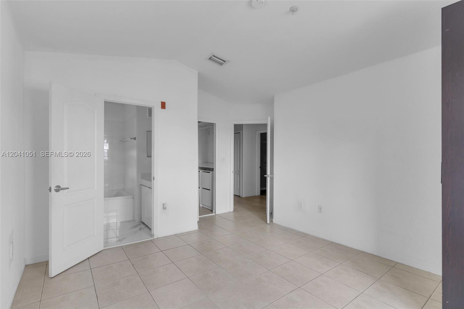 8826 W Flagler Street 203 Property Photo 16