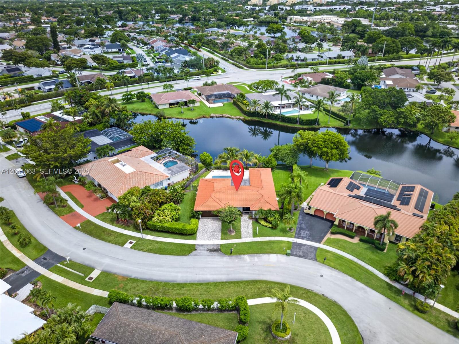 16641 Royal Poinciana Drive Property Photo 10