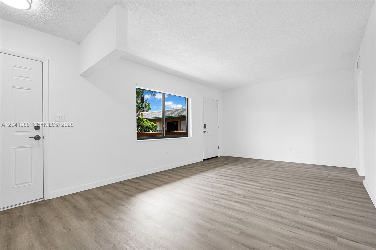 13210 Memorial Highway 205 Property Photo 1