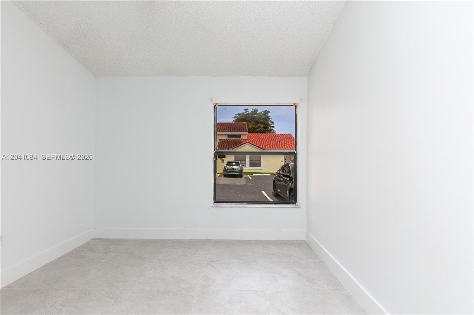 2513 San Remo Circle 2513 Property Photo 18