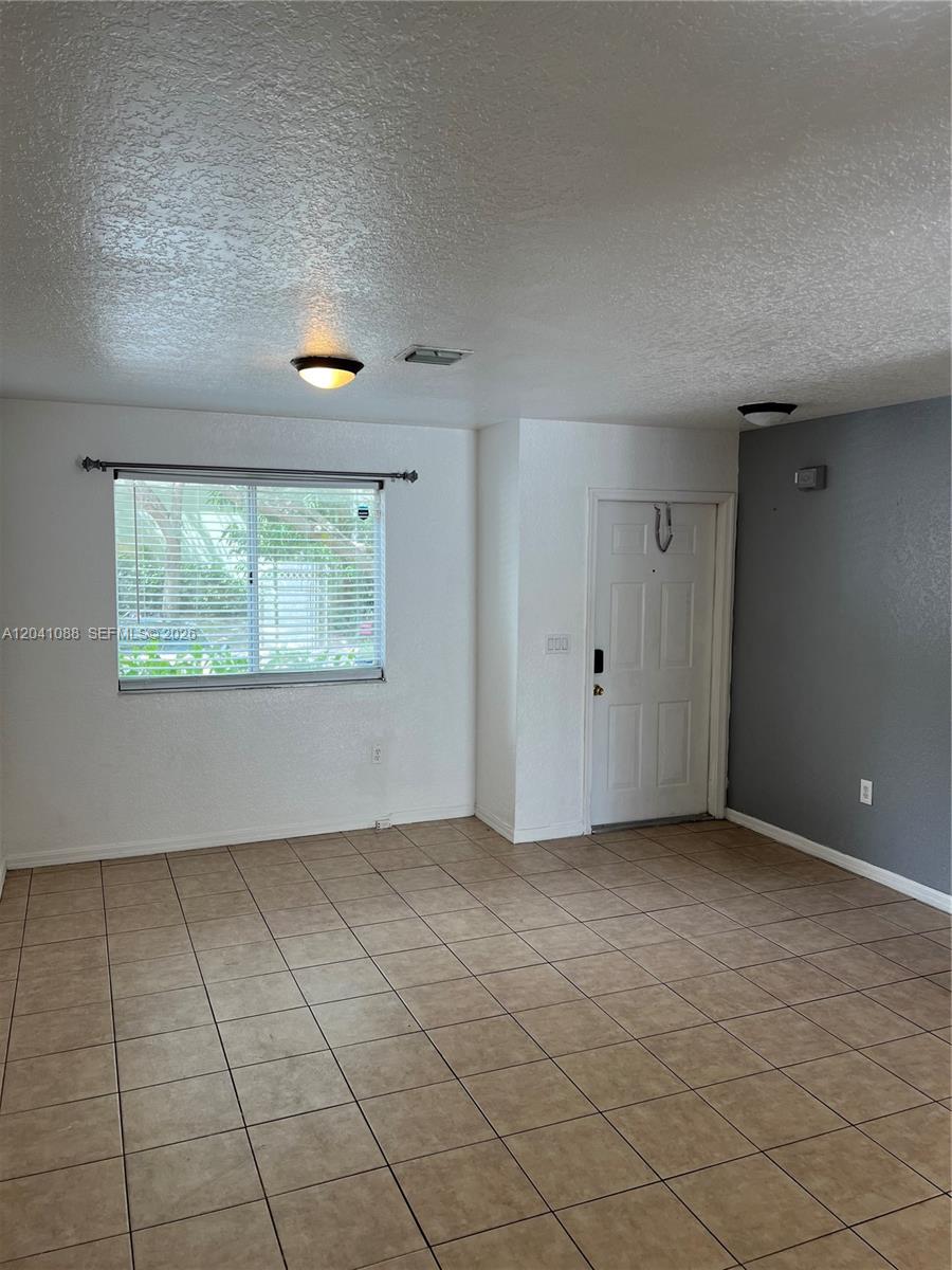 183 Hidden Ct Road F-33 Property Photo 12