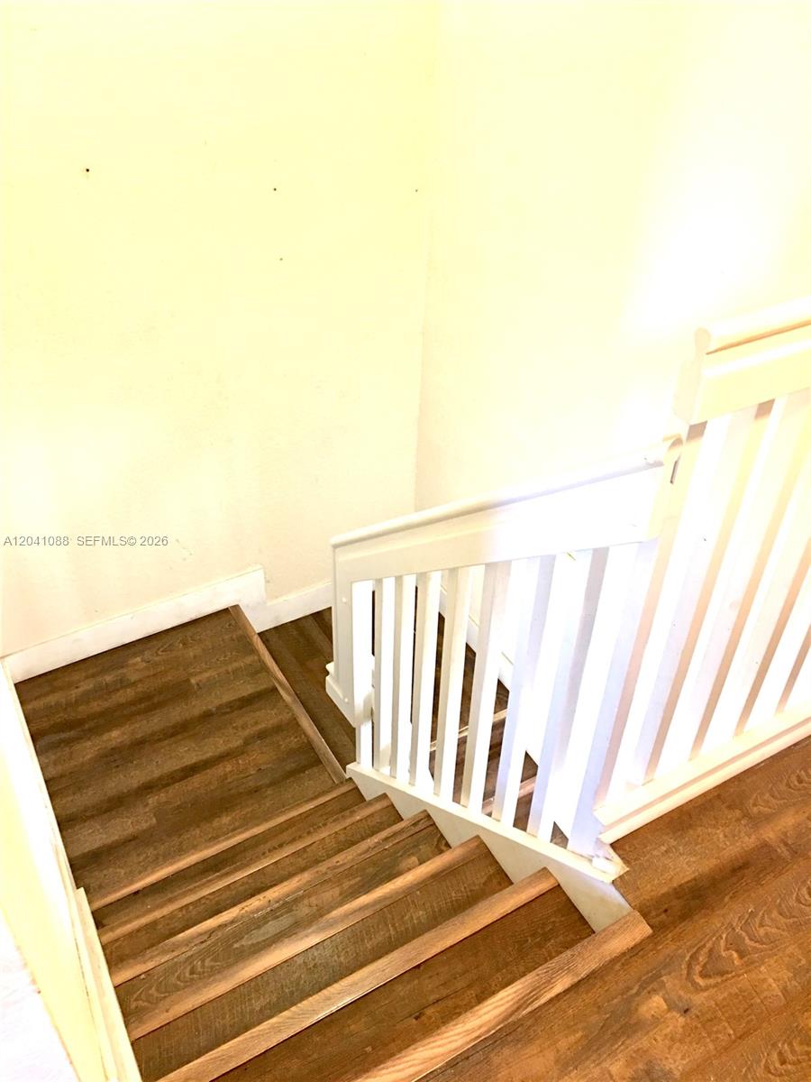 183 Hidden Ct Road F-33 Property Photo 21