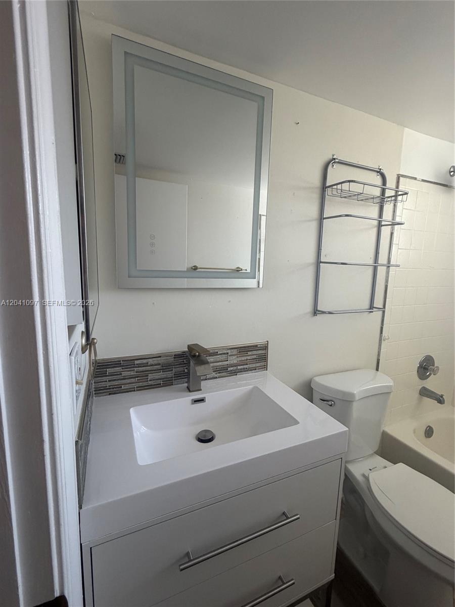 3031 Holiday Springs Boulevard 205-7 Property Photo 13