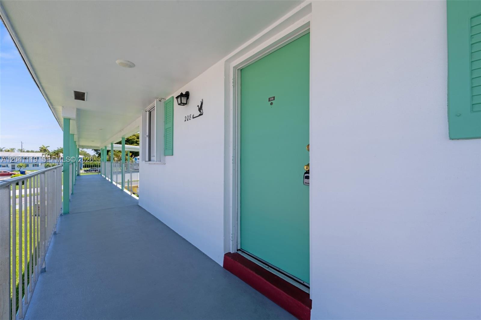 1116 Lake Terrace 208 Property Photo 1
