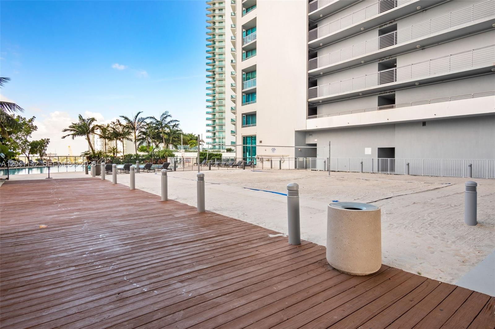 888 Biscayne Boulevard 5404 Property Photo 29