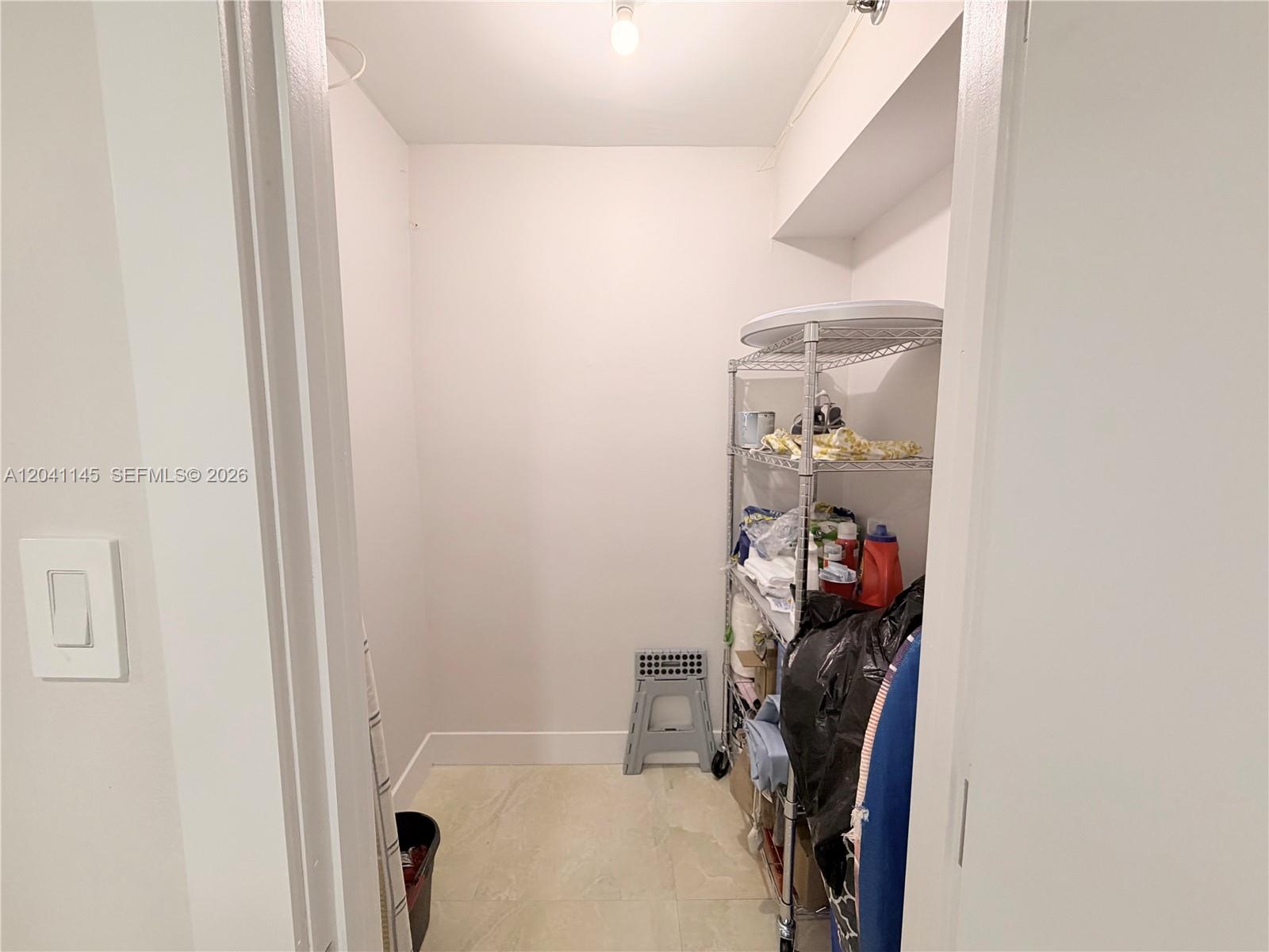 5225 Collins Avenue 914 Property Photo 37
