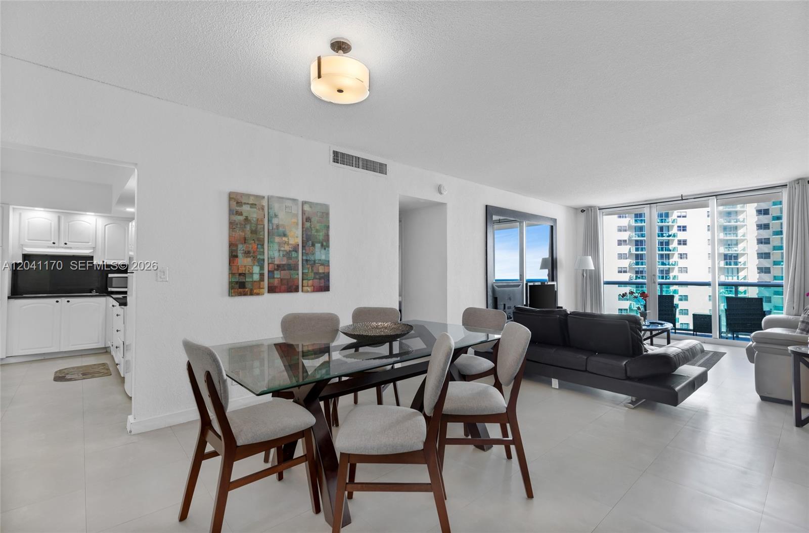 3901 S Ocean Drive 8c Property Photo 9