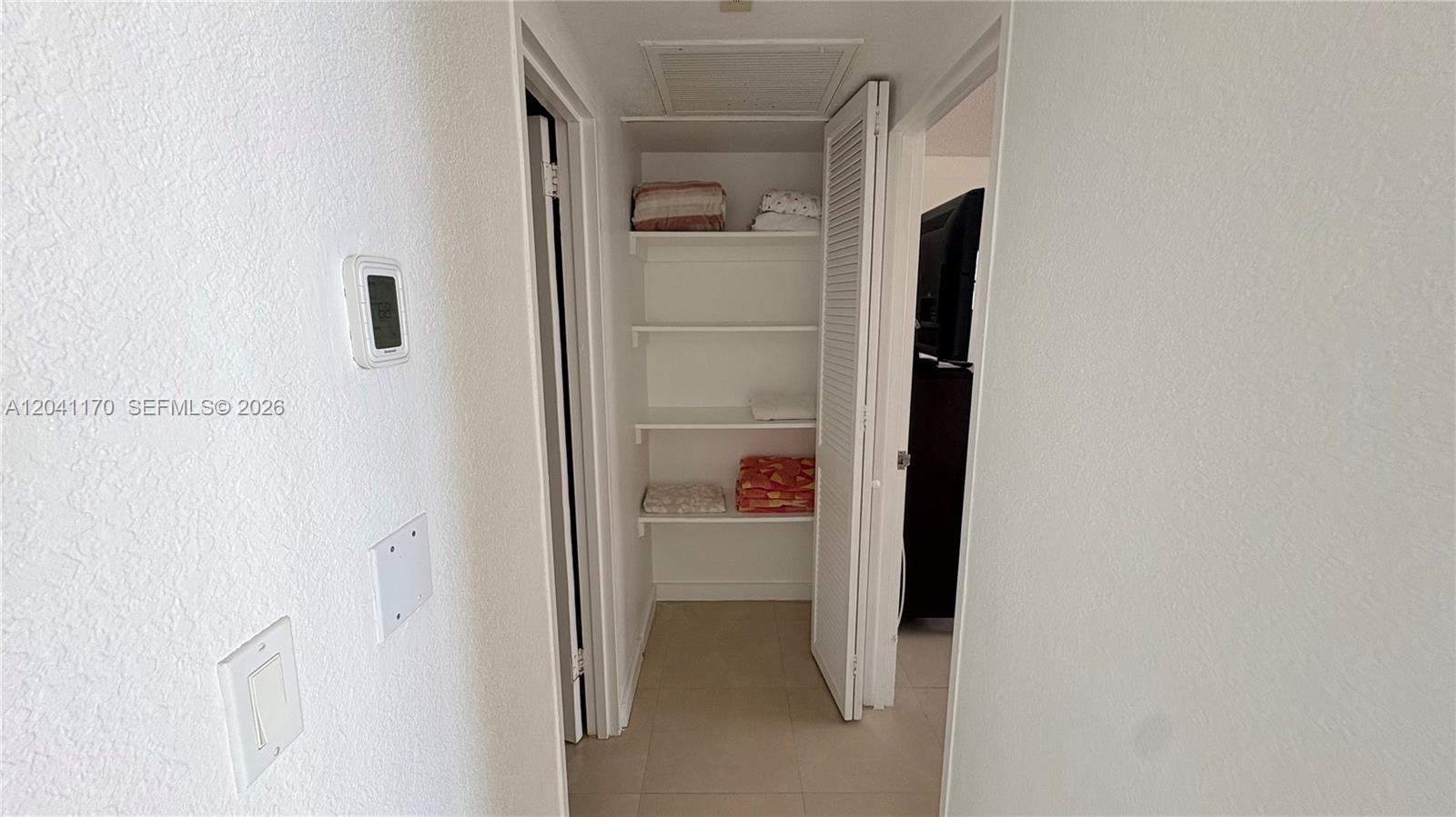 3901 S Ocean Drive 8c Property Photo 19