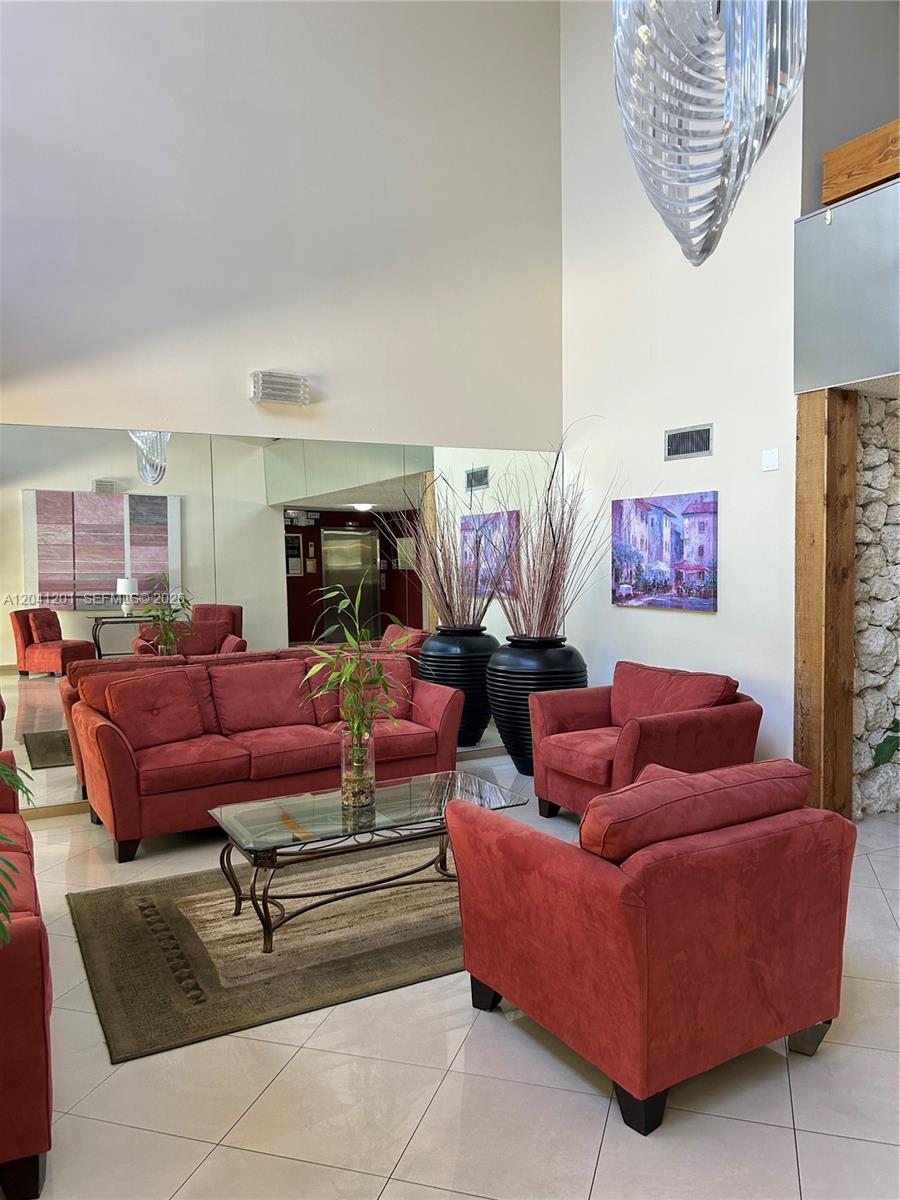 16325 Golf Club Road 304 Property Photo 4