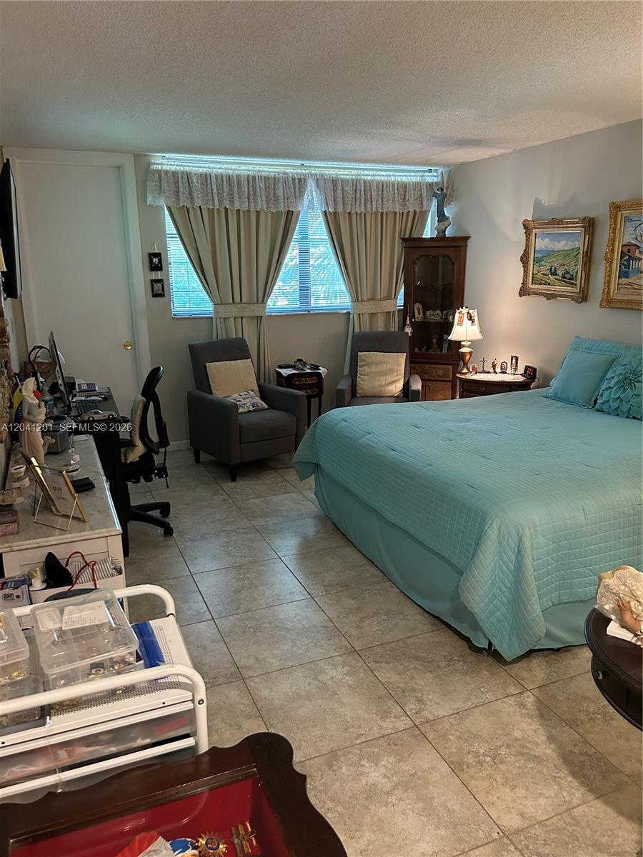 16325 Golf Club Road 304 Property Photo 12