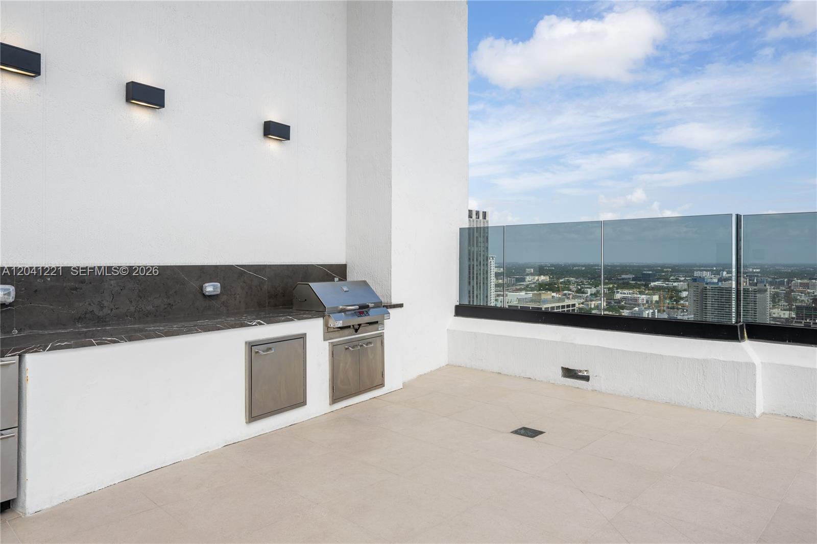 225 N Miami Avenue 1804 Property Photo 38