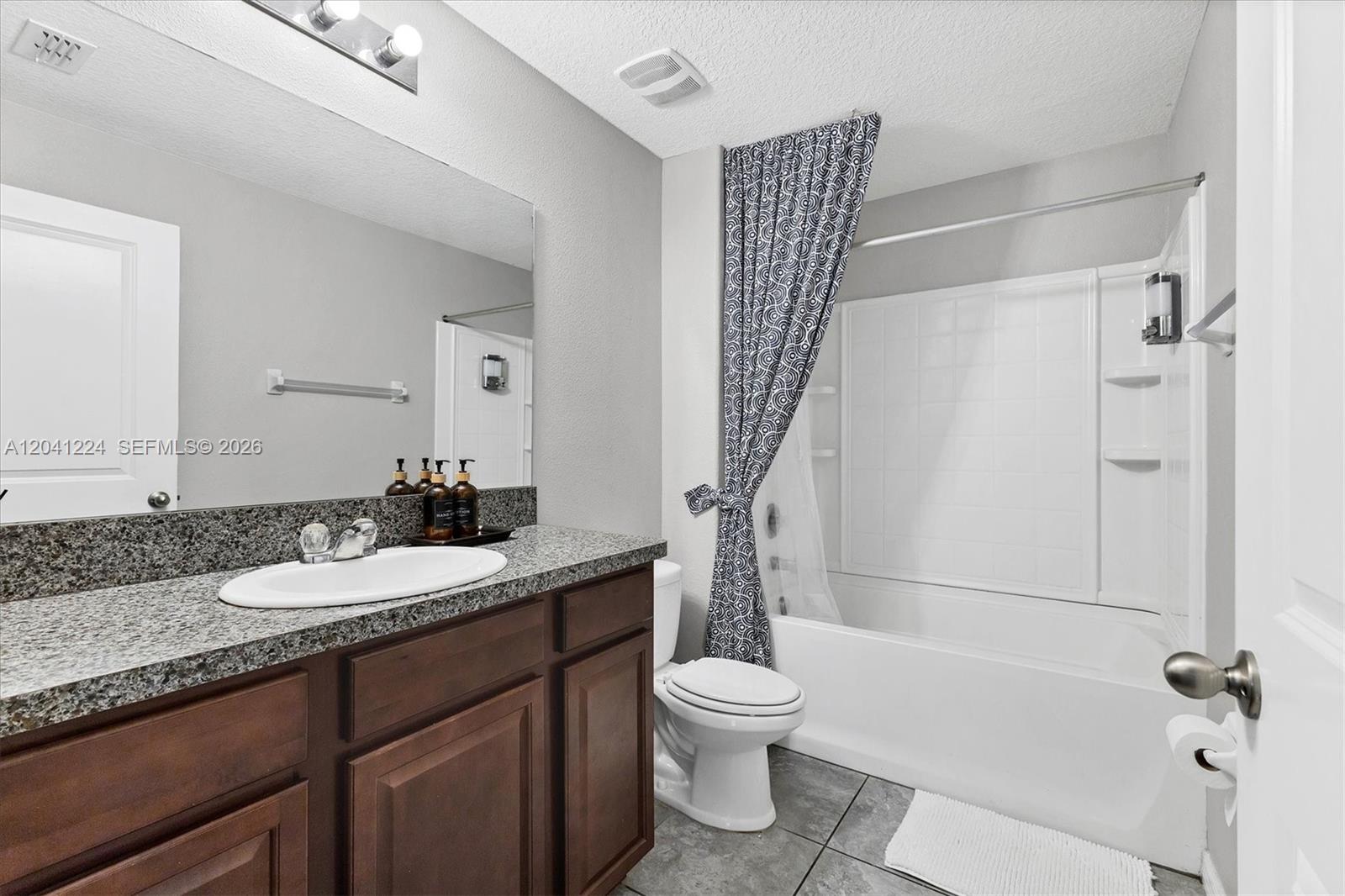 16505 Myrtle Sand Drive Property Photo 17
