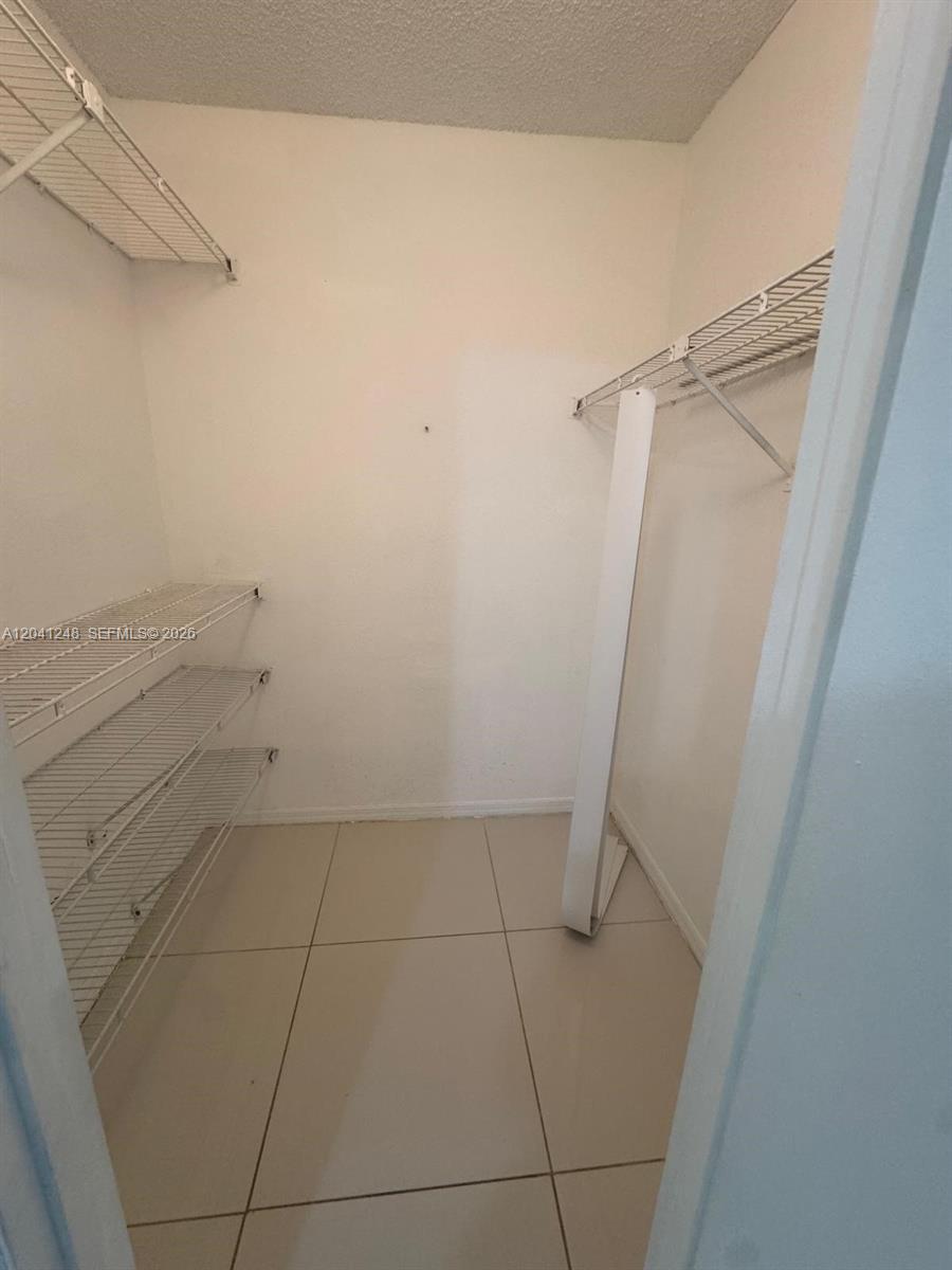 A12041248 Property Photo 7