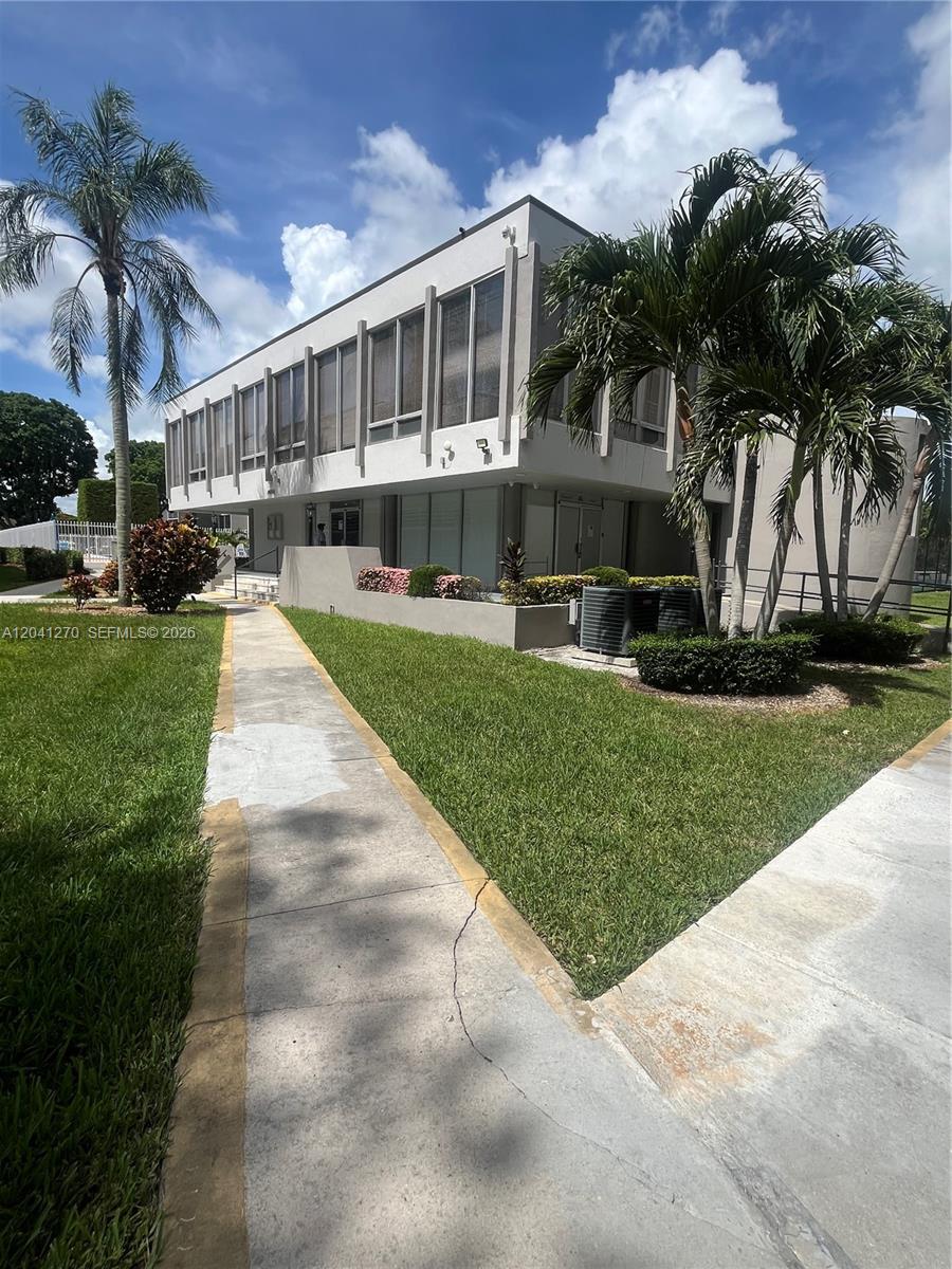 14170 Sw 84th Street 203-f Property Photo 4