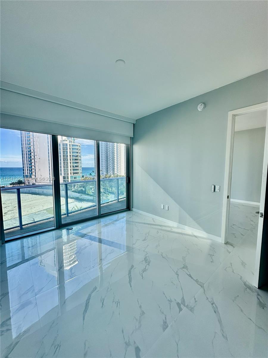 17550 Collins Avenue 803 Property Photo 8