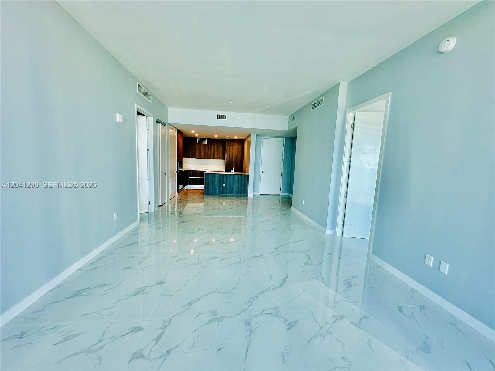 17550 Collins Avenue 803 Property Photo 11