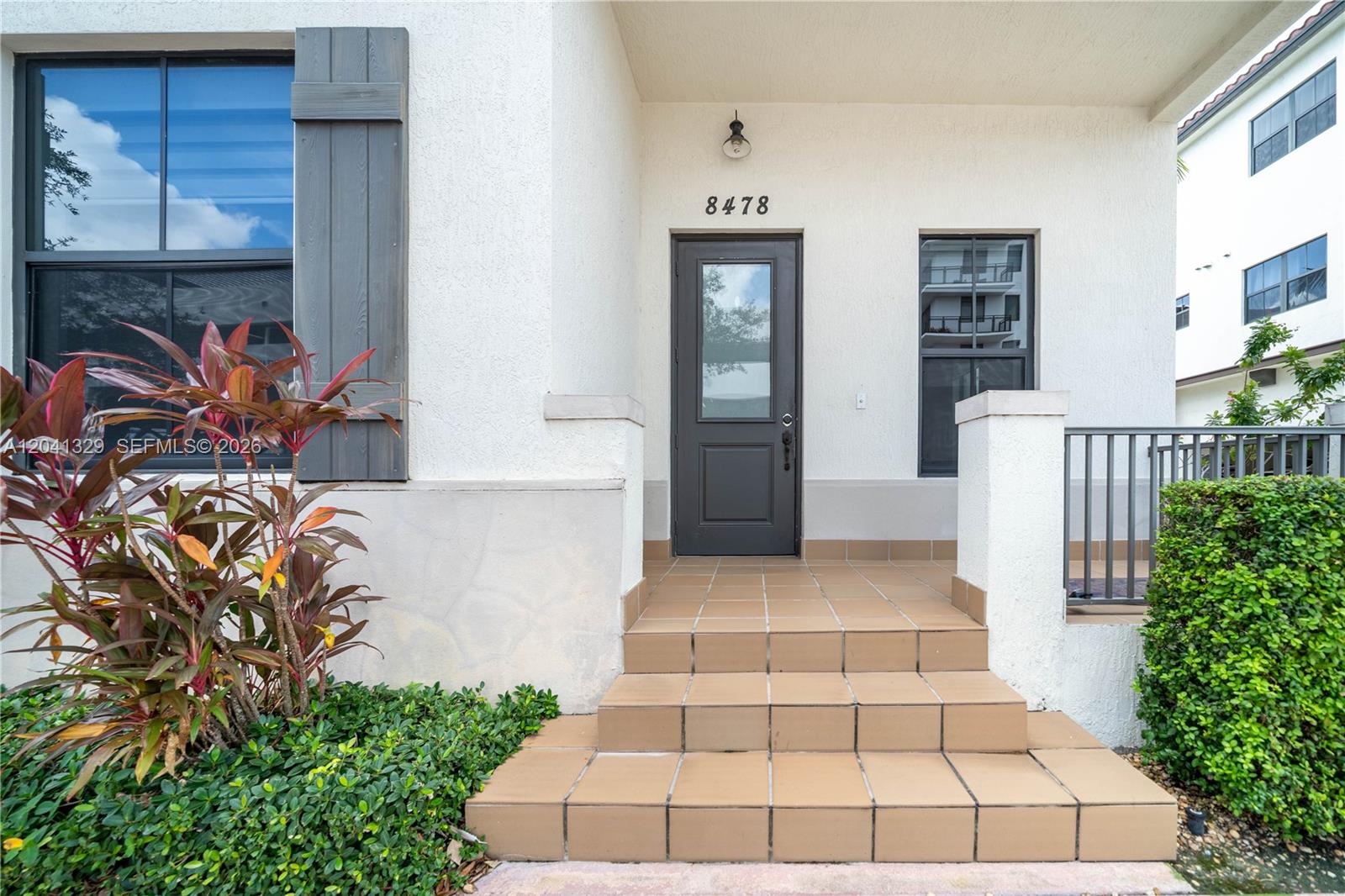 8478 Nw 52nd Street Property Photo 4