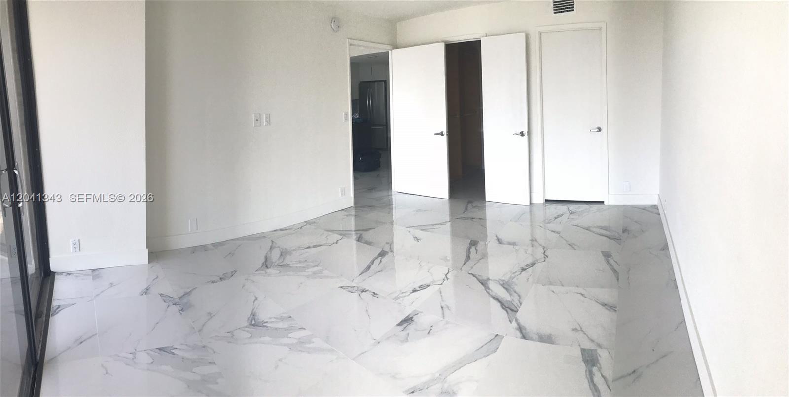 1901 Brickell Avenue B2003 Property Photo 9