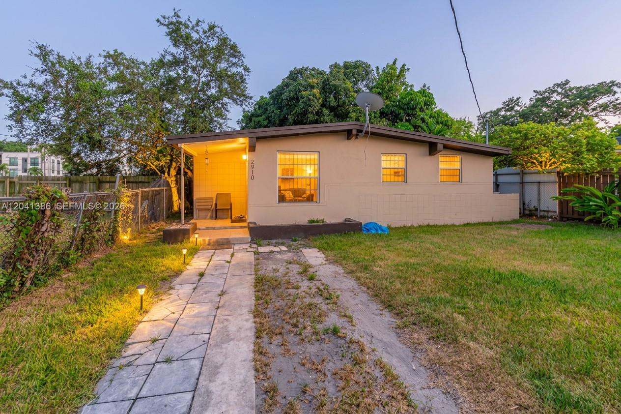 2910 Nw 47th Street Property Photo 1