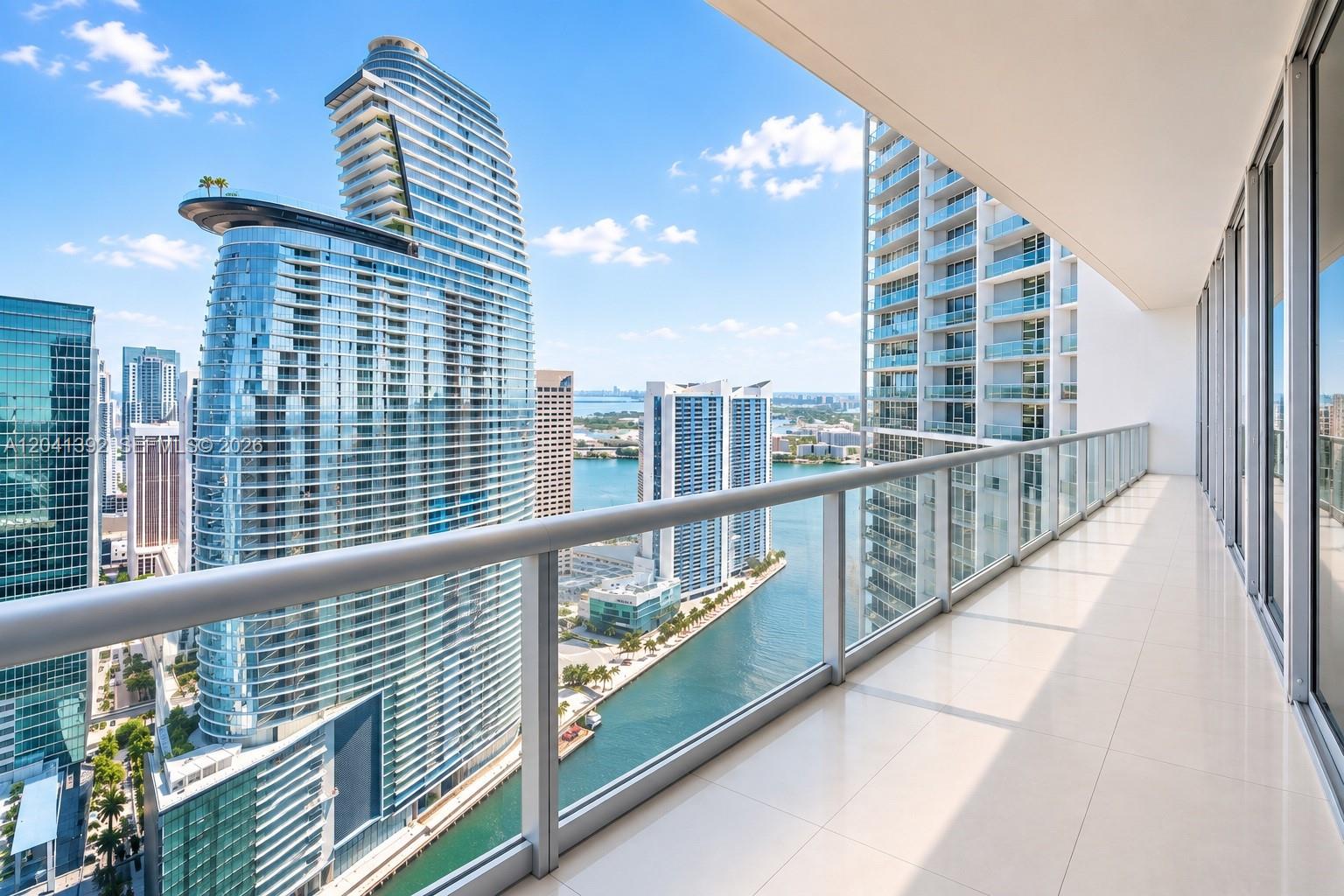 475 Brickell Avenue 4715 Property Photo 19