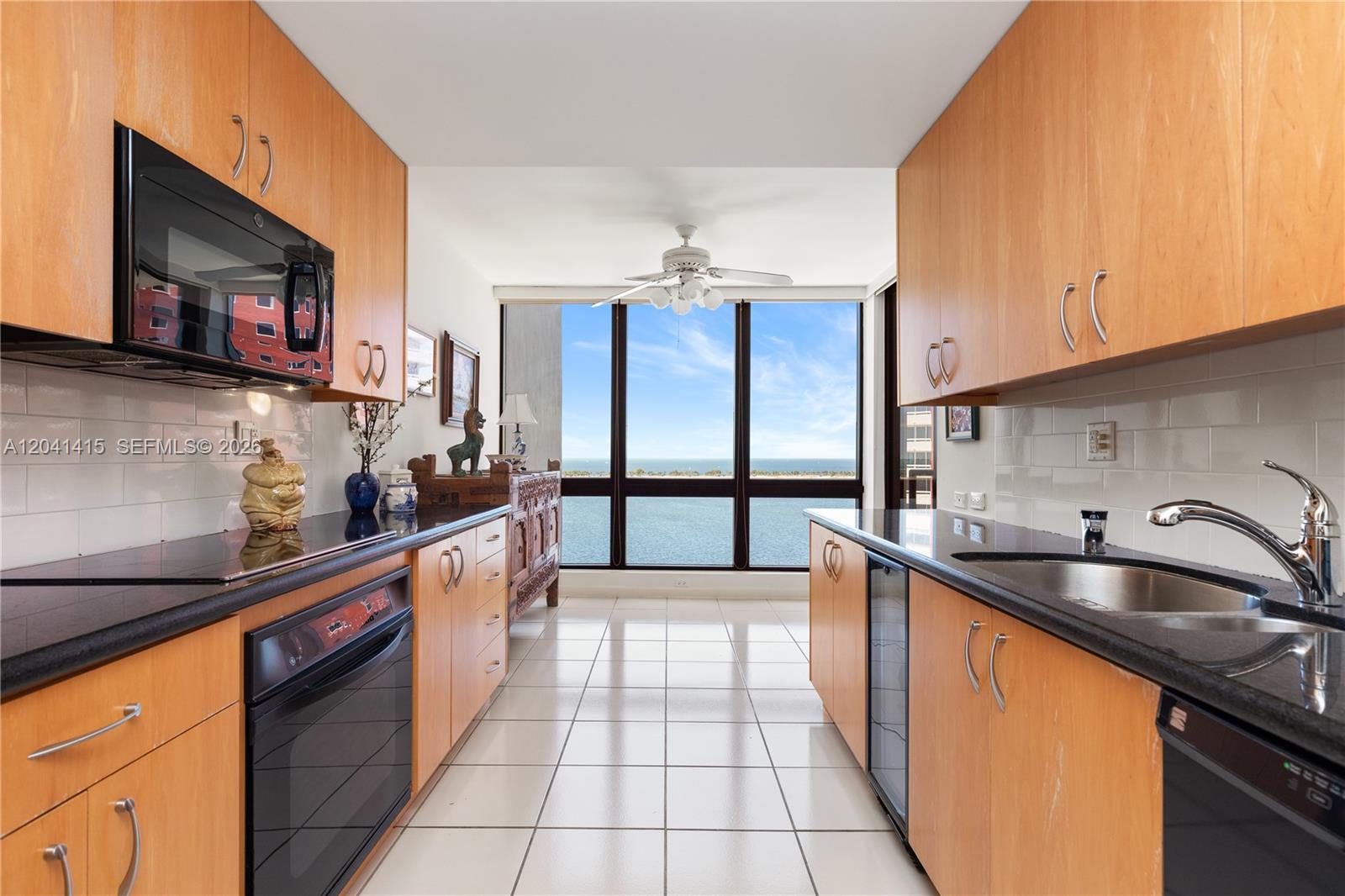 1581 Brickell Avenue 903 Property Photo 50