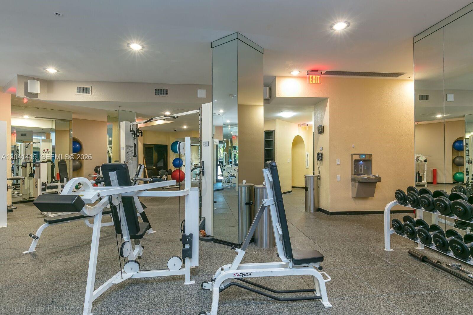 1581 Brickell Avenue 903 Property Photo 100
