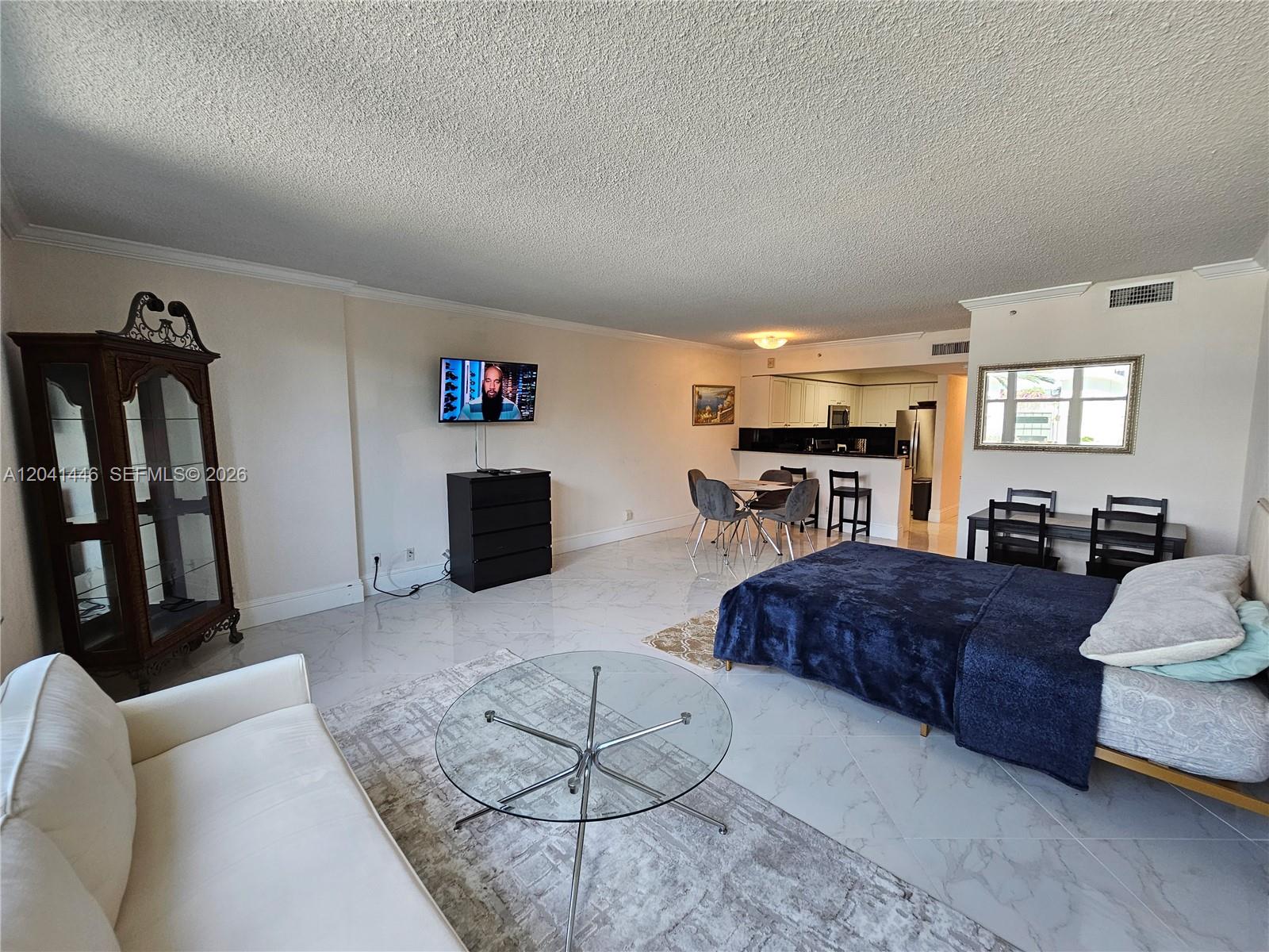 2501 S Ocean Drive 327 Property Photo 5