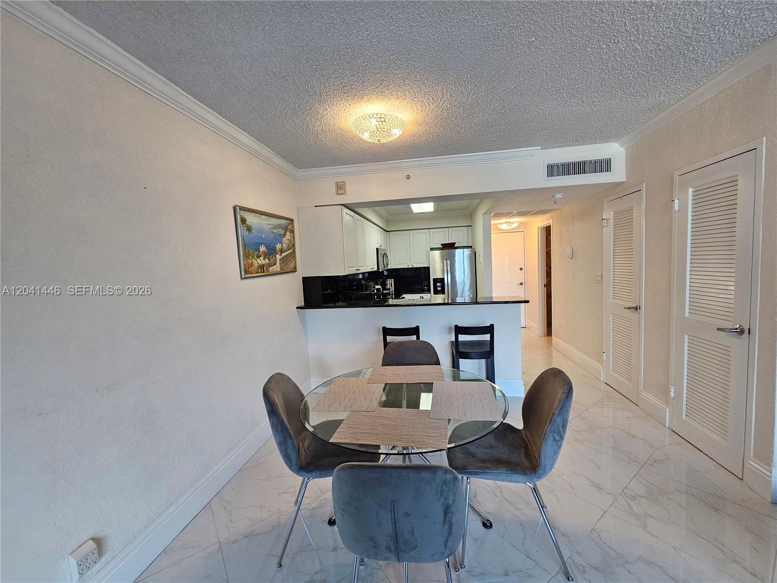 2501 S Ocean Drive 327 Property Photo 8