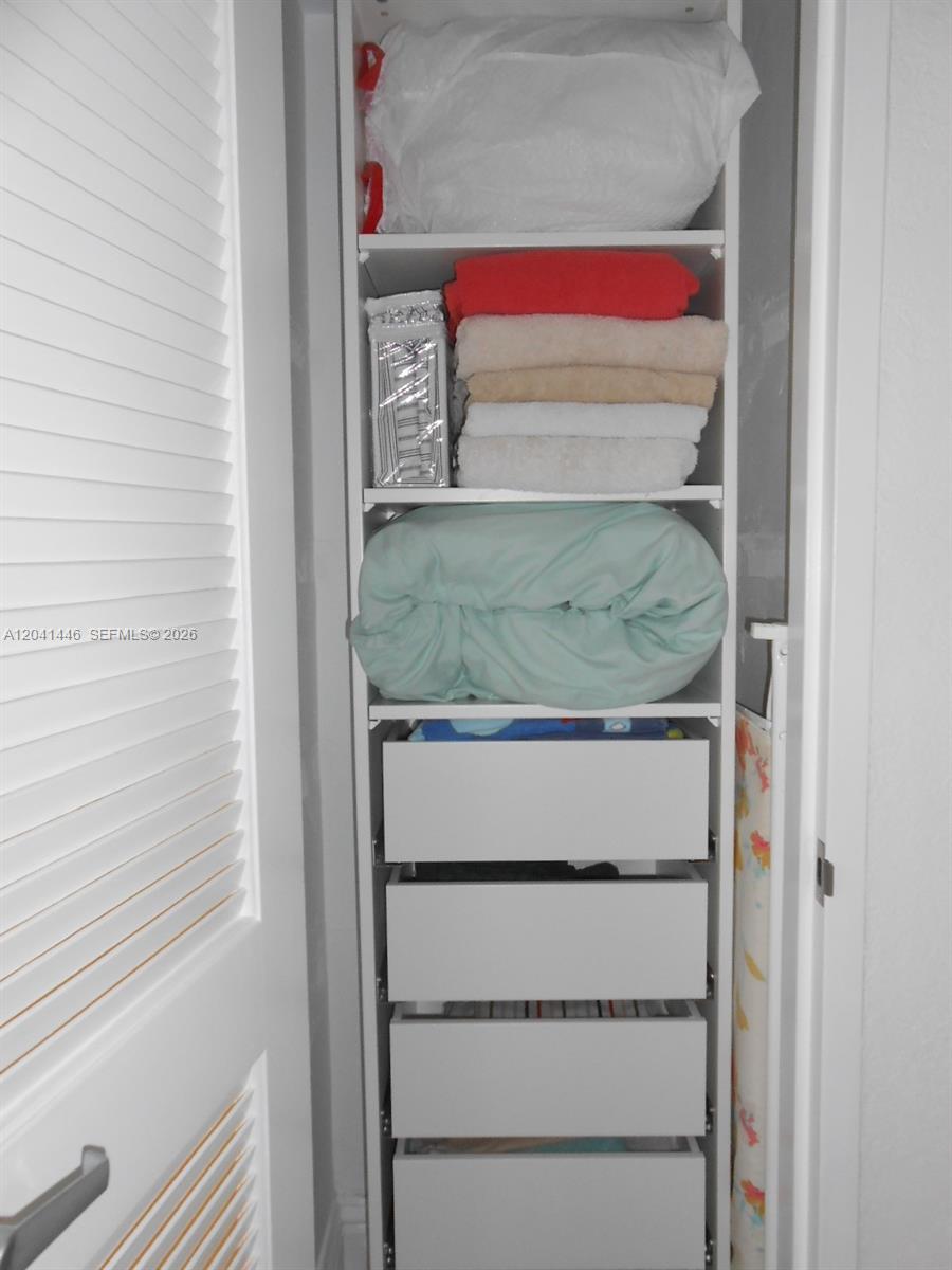 2501 S Ocean Drive 327 Property Photo 21