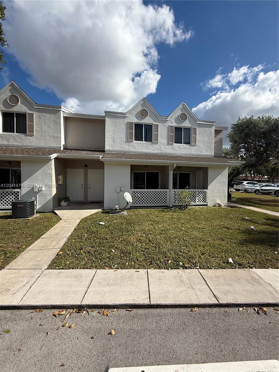17515 NW 67th Court G-22 Property Photo 1